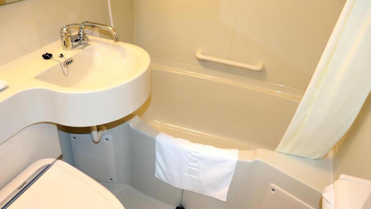 Toyoko Inn Wako-Shi Ekimae ภายนอก รูปภาพ